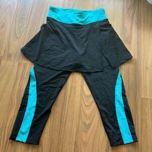Anivivo | Skirted Leggings - size XL